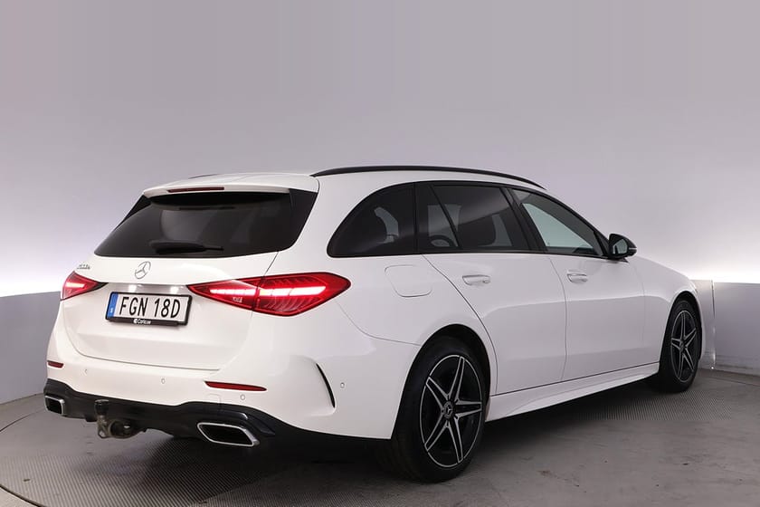 Bild 5 av Mercedes-Benz C 300 T e AMG Pano Drag Elstol HUD 360 BSM