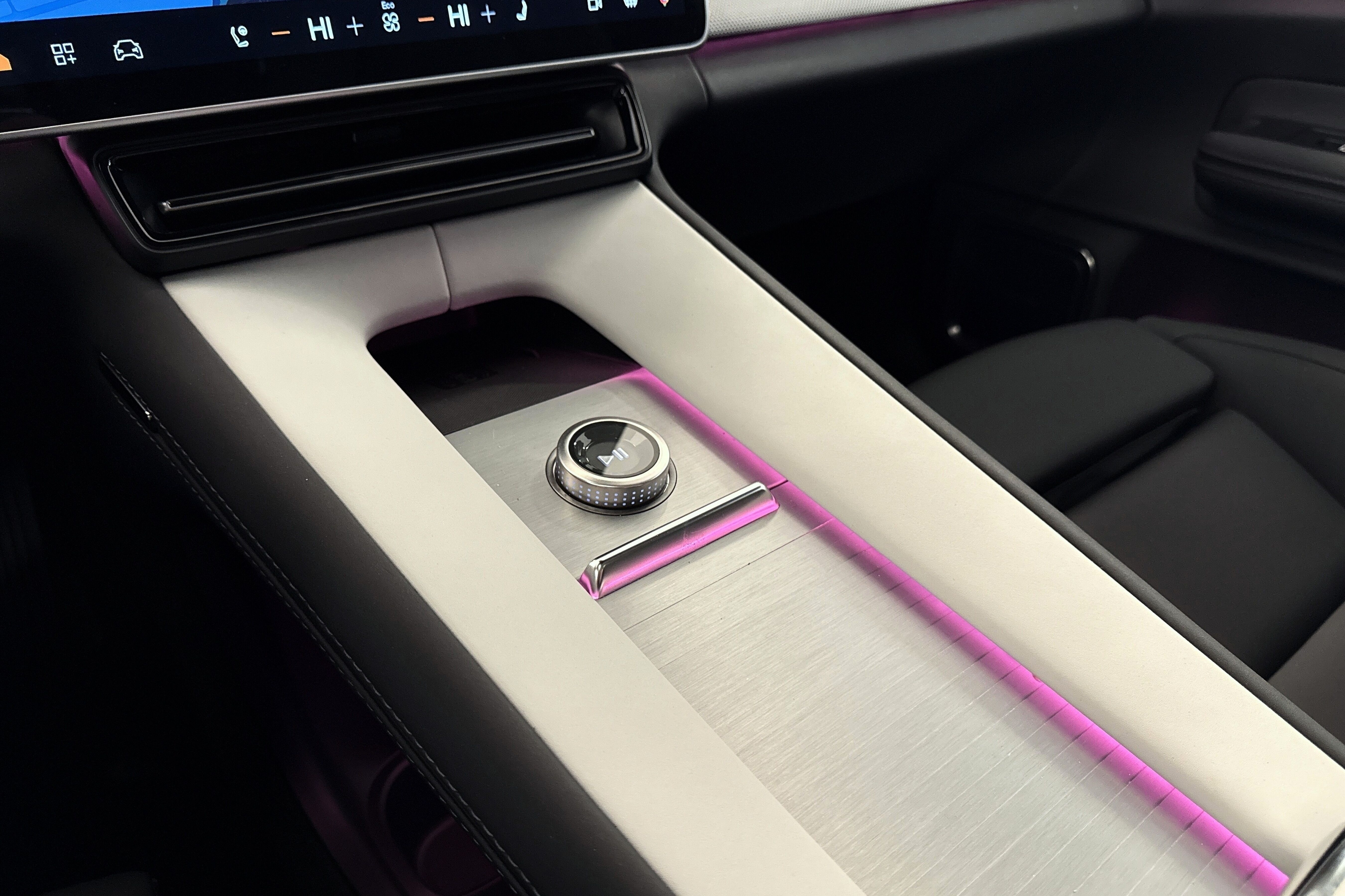 Polestar 4 Long Range Dual motor bilde 15