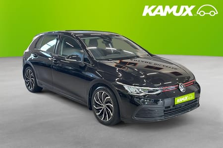 Volkswagen Golf 1.0 eTSI Cockpit Kamera Ambient Drag 110hk