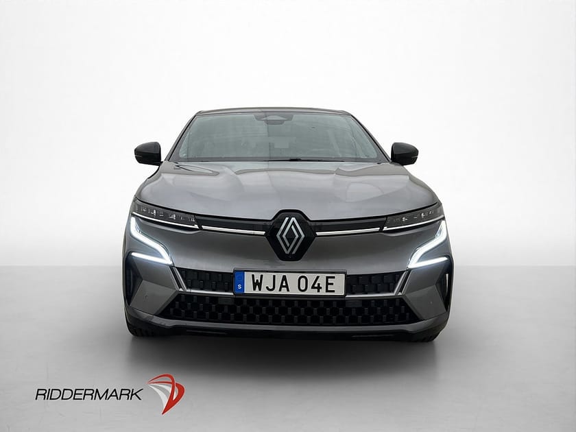 Bild 3 av Renault Mégane E-TECH 40 kWh 360° CarPlay Halvskinn Rattvärm