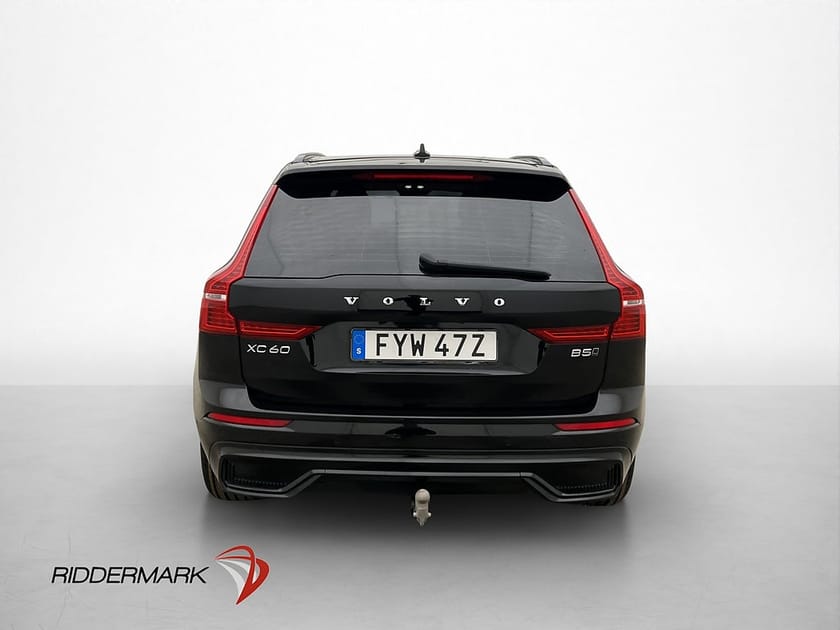 Bild 5 av Volvo XC60 B5 AWD Plus Dark 360° H/K Drag Värmare CarPlay