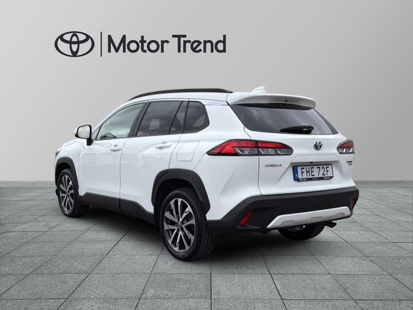 Bild 3 av Toyota Corolla Cross Hybrid AWD-i e-CVT 197hk,Style & Plus-Paket