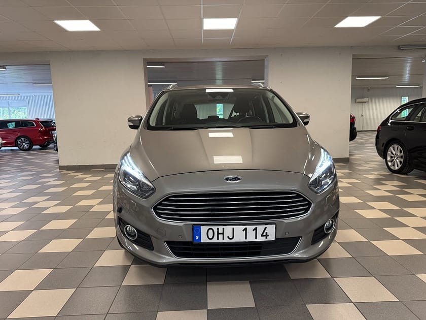 Bild 3 av Ford S-Max 1.5 EcoBoost Business 7-sits Drag App-Connect Värmare