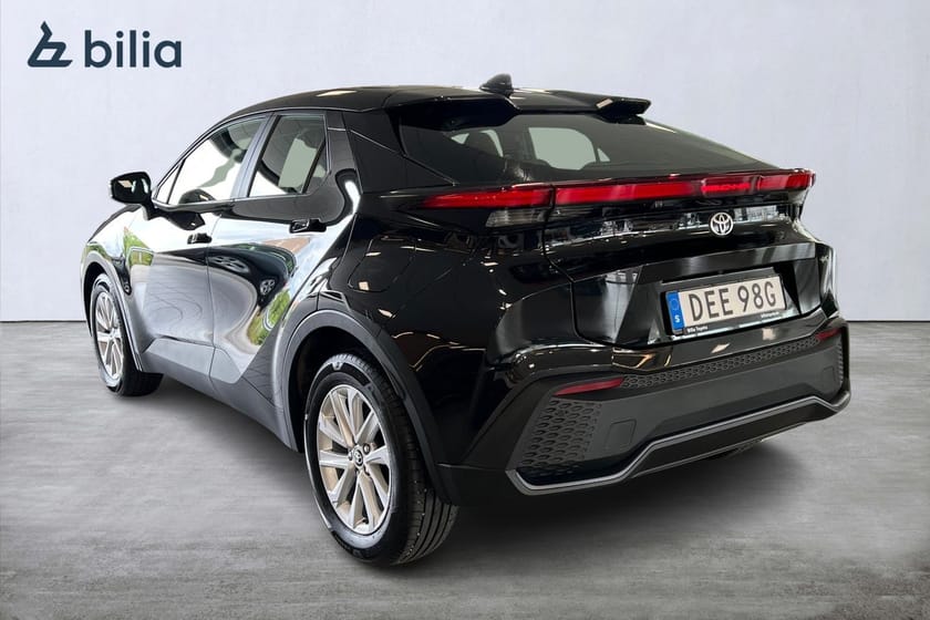 Bild 2 av Toyota C-HR Hybrid 1,8 Active Värmare Moms