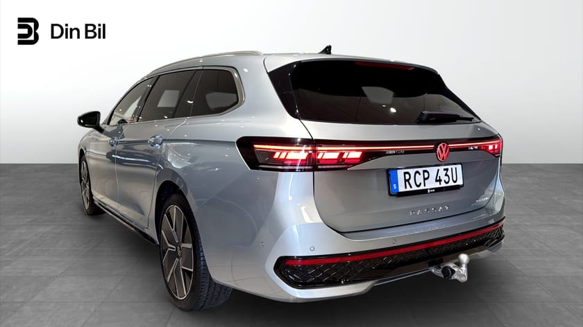 Bild 3 av Volkswagen Passat Variant eHybrid R-Line DSG Drag/P-värmare/Panorama