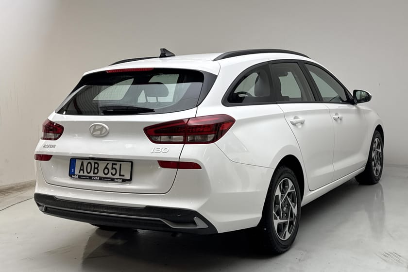 Bild 3 av Hyundai i30 Kombi 1.0 T-GDi MHEV (100hk) Navi Backkamera