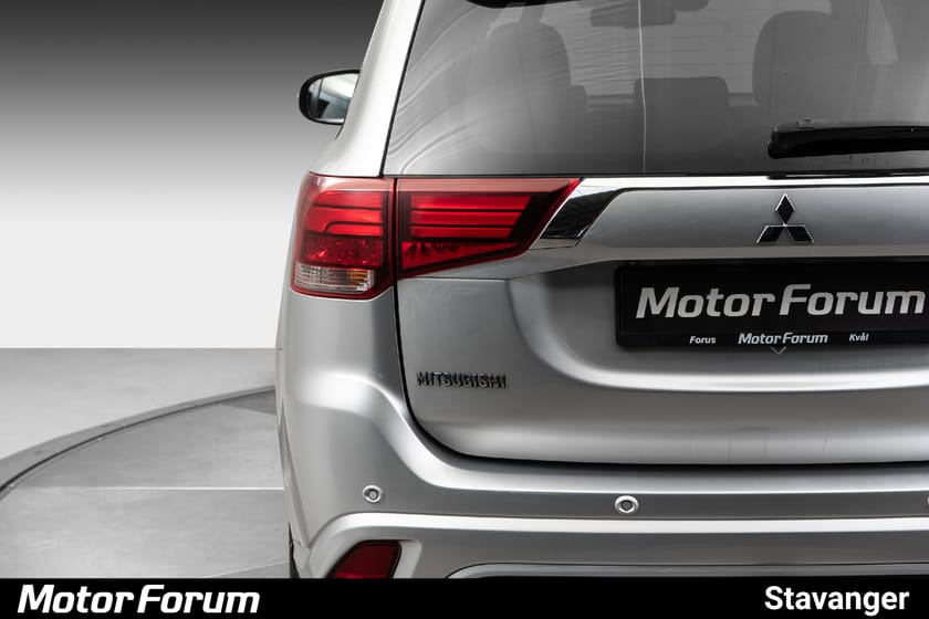 Bilde 3 av Mitsubishi Outlander PHEV Instyle+/Norsk/Hengerfeste