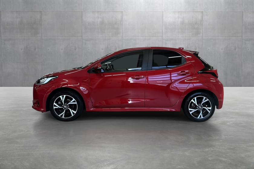 Bilde 2 av Toyota Yaris Hybrid 115 1.5 Bensin Automatgir Active Tech
