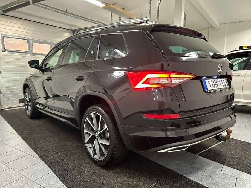 Bild 4 av Škoda Kodiaq 7-Seater Skoda 2.0 TDI 190 hk SCR 4x4 Ambition Sportline E6