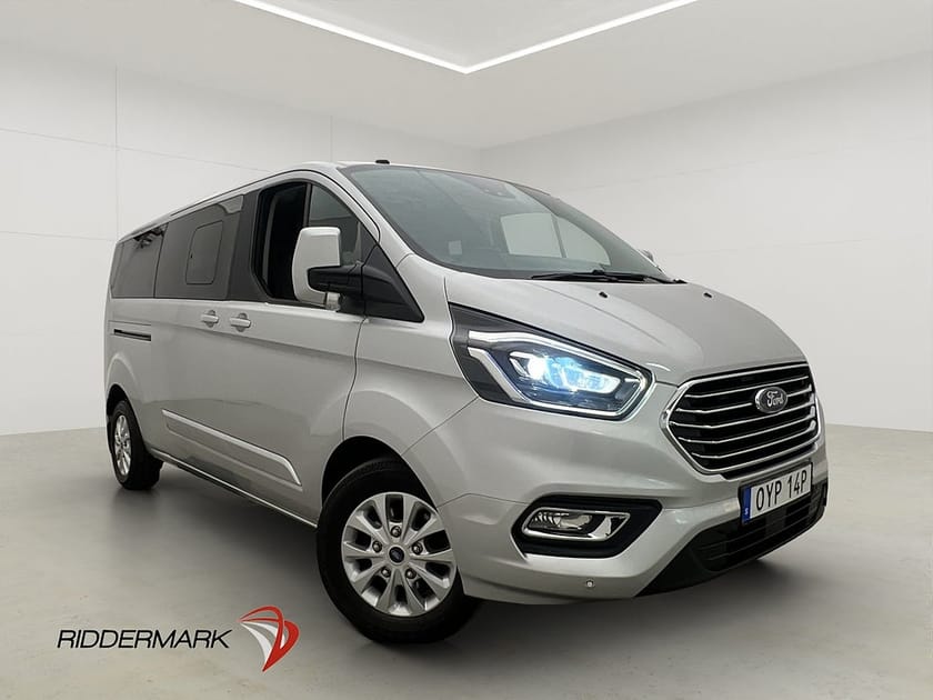 Bild 1 av Ford Tourneo Custom 320 Lång 170hk Värm Drag CARPLAY B-Kamera