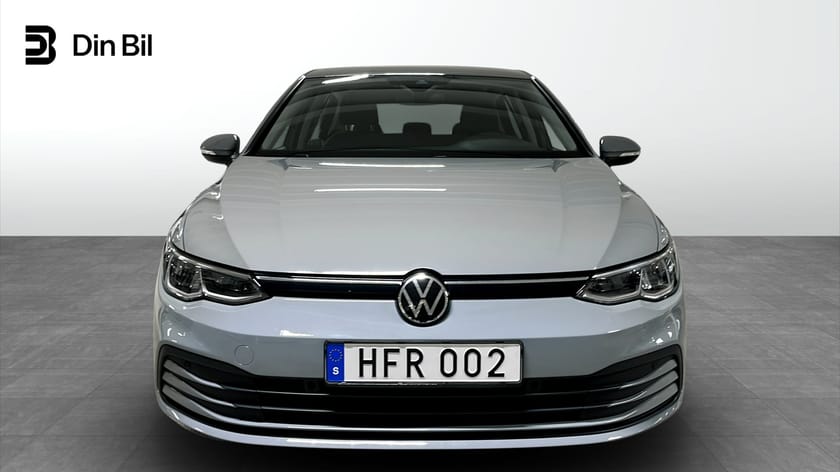 Bild 4 av Volkswagen Golf 1.0 TSI 110hk 6vxl/sensorer/lane assist/rattvärme