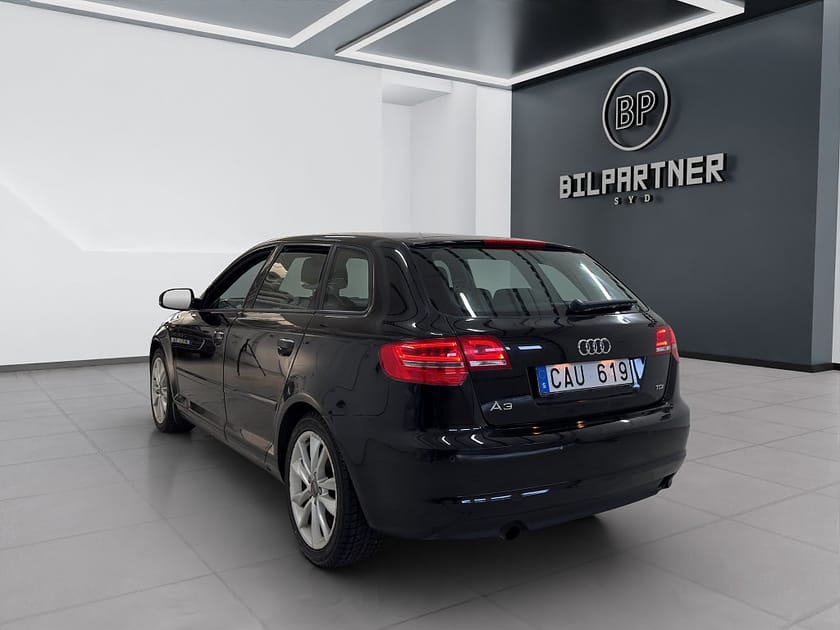 Bild 5 av Audi A3 Sportback 2.0 TDI Base/Ny Servad/Besiktad/Kamrem Bytt