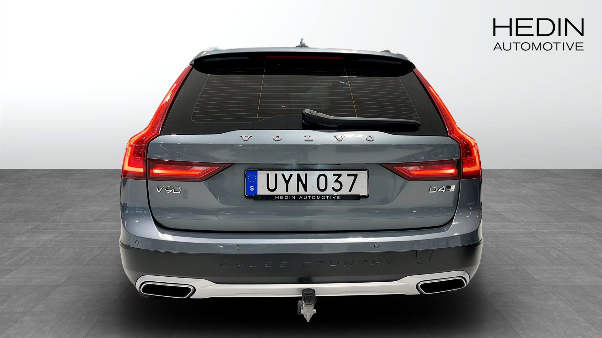 Volvo V90 Cross Country Advanced Drag 2019, photo 5/10