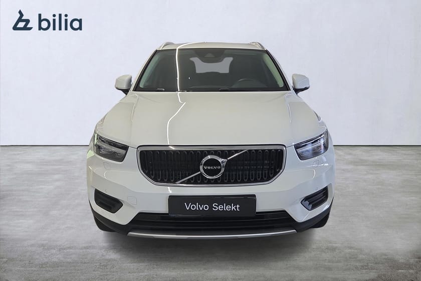 Bild 2 av Volvo XC40 T3 FWD Momentum Edition *MANUELL* I Klimatpaket