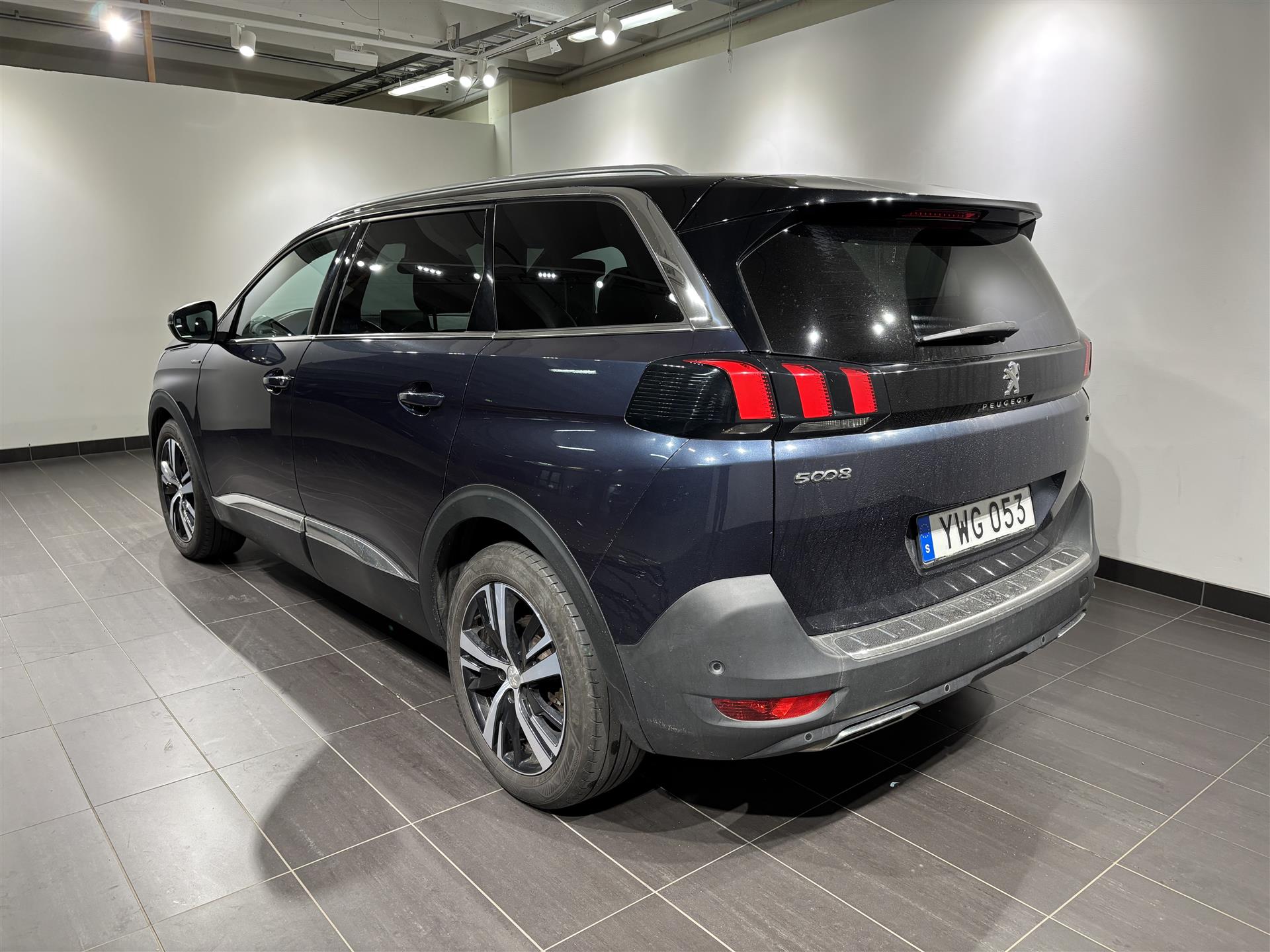 Peugeot 5008 1.6 THP 165 GT Line 2017, bild 2/2