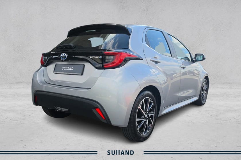 Bilde 5 av Toyota Yaris Hybrid 1,5 Hybrid/Nybilgaranti/DAB/Kamera/Cruise++