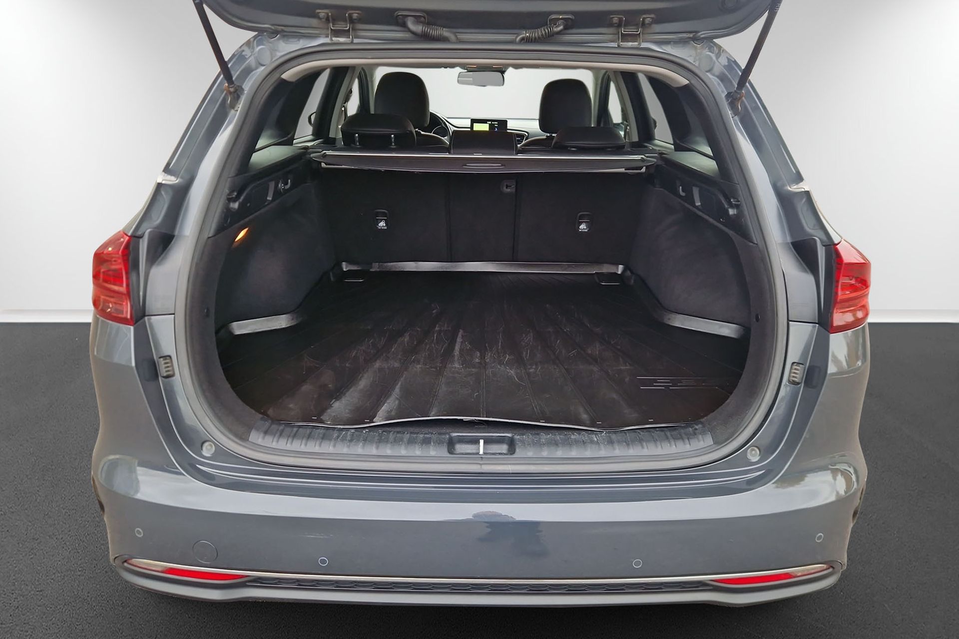 Kia Ceed 1.4 T-GDI 2019, bild 7/10