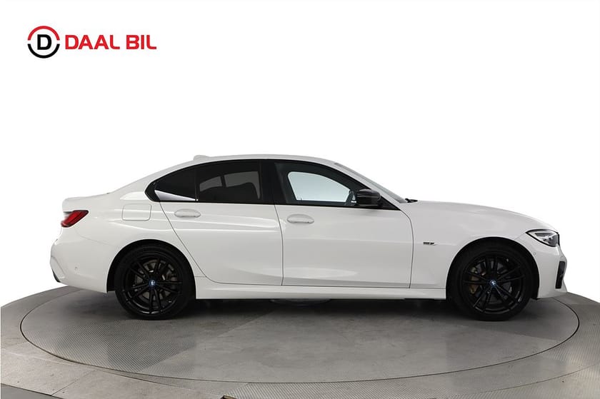 Bild 5 av BMW 330e xDrive Sedan