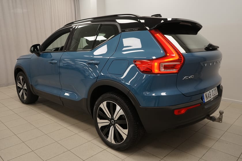 Bild 3 av Volvo XC40 Recharge Twin Ultimate | Drag | Värmepump |