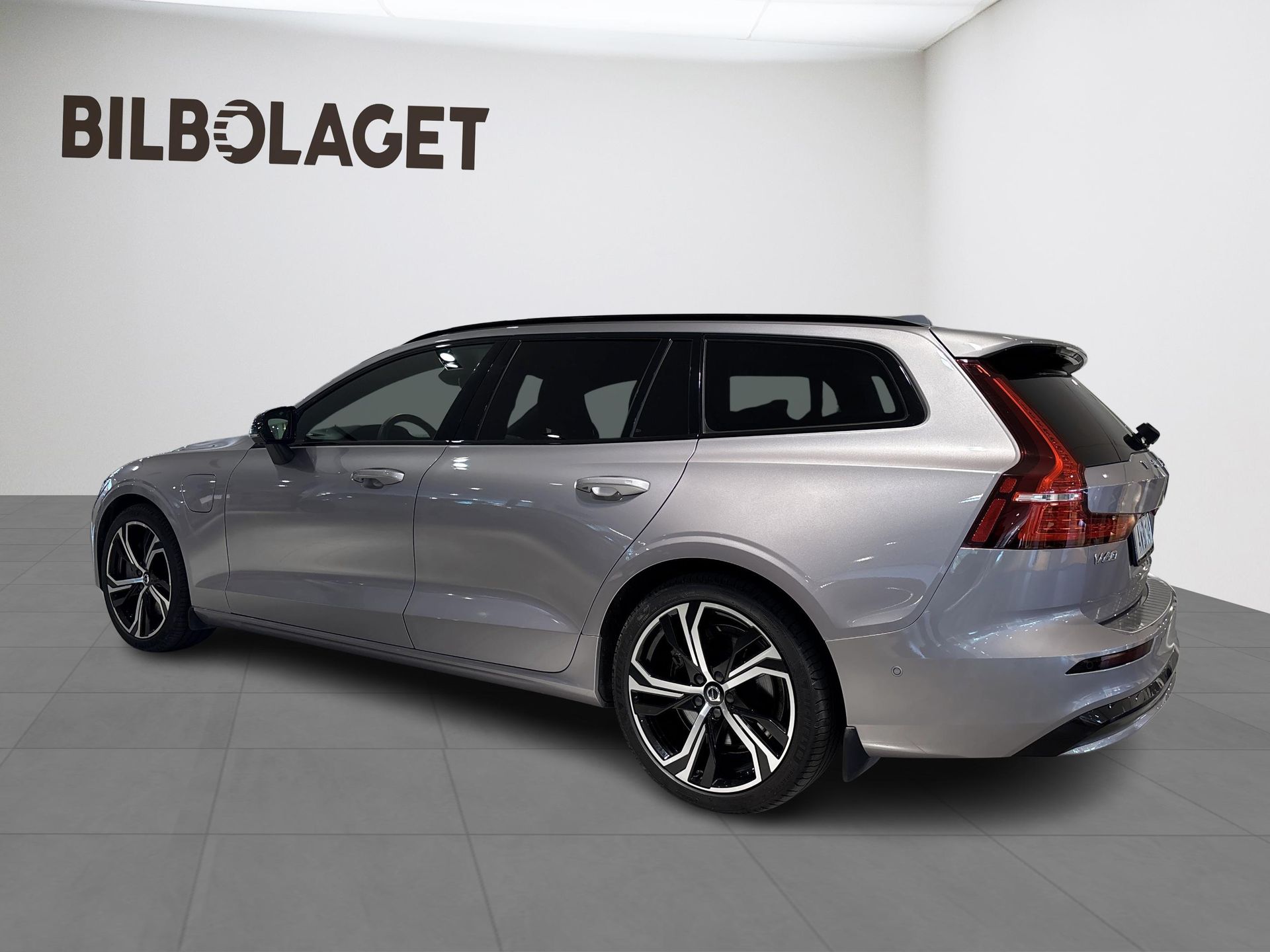 Volvo V60 T6 Plus Dark Nordic Edition 2026, kuva 3/10