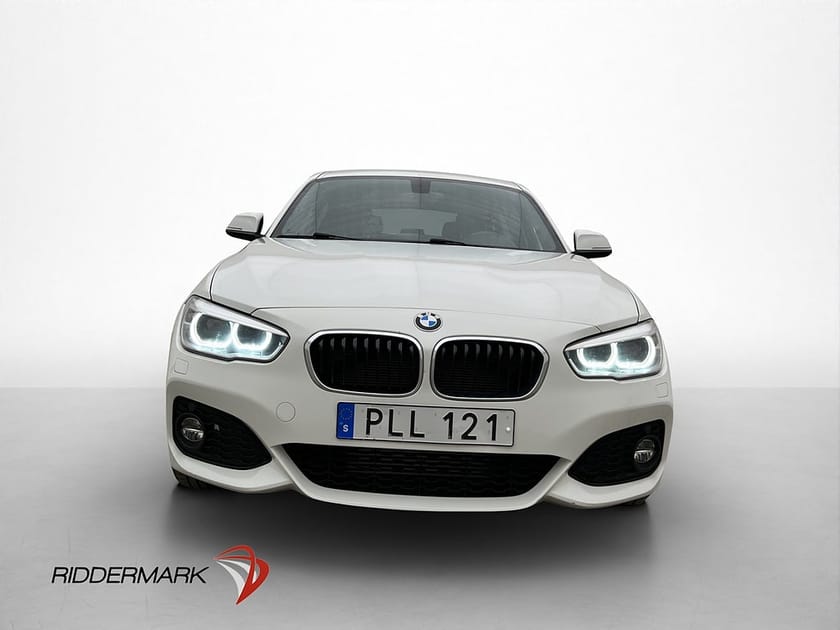 Bild 2 av BMW 118d xDrive 150hk M Sport P-Sensorer Keyless Alcantara