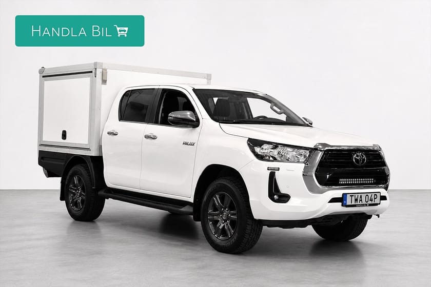 Bild 4 av Toyota Hilux Dubbelhytt 2.8 4WD Aut Moms Drag Navi Kåpa B-kam 204hk