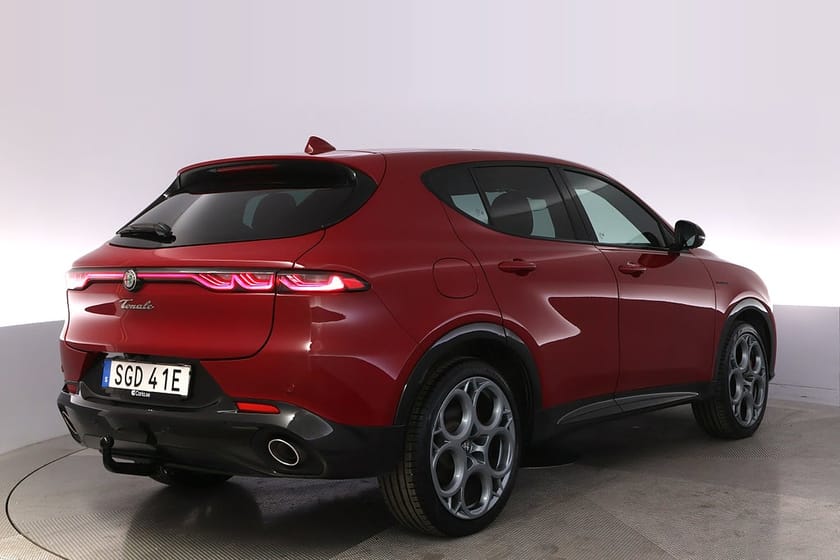 Bild 5 av Alfa Romeo Tonale Plug-in-Hybrid PHEV Veloce Lusso Pano HK Läder Drag