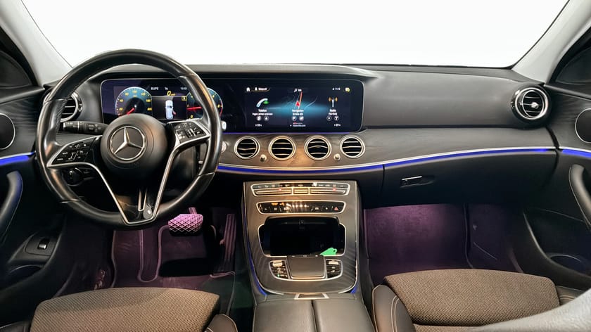 Bild 4 av Mercedes-Benz E 220 T d 9G-Tronic 194hk AMG Night / Facelift / Dragkrok / Moms