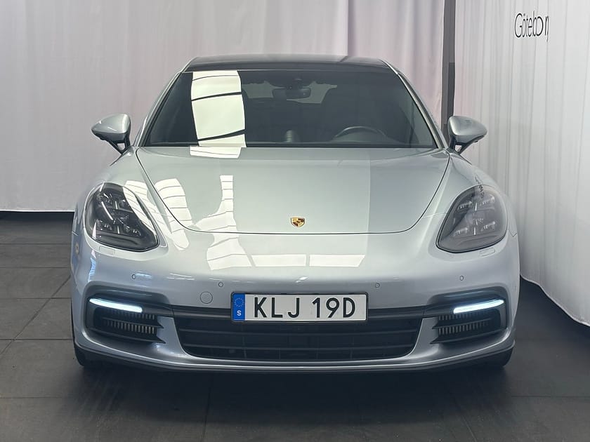 Bild 3 av Porsche Panamera 4 E-Hybrid Sport Turismo 