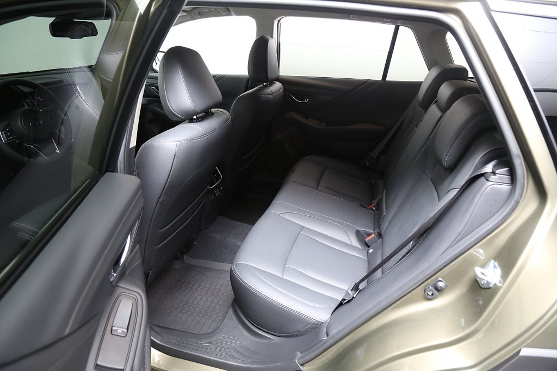 Subaru Outback Limited 2.5 4WD XFuel 2025, bild 6/10
