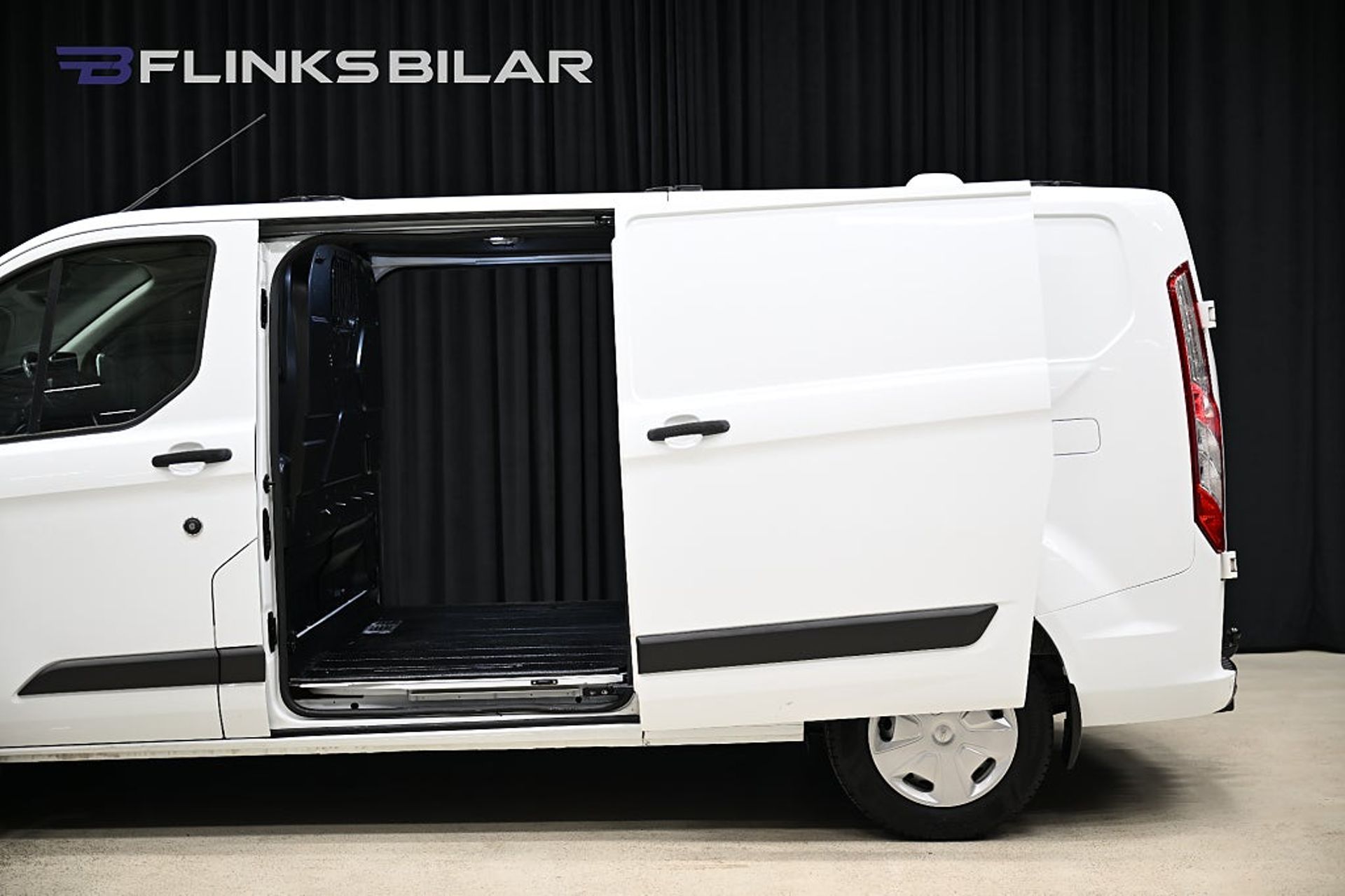 Ford Transit Custom 2022, bild 6/10