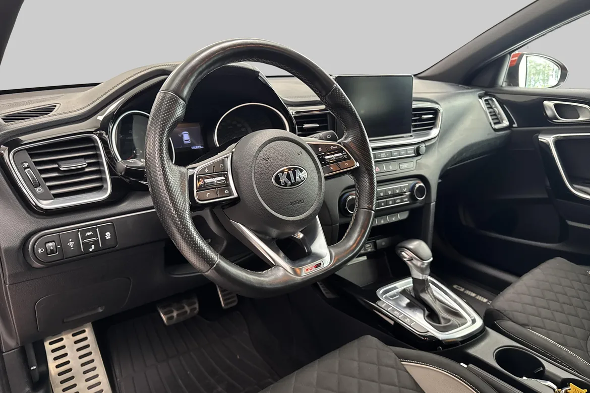 picture of a car