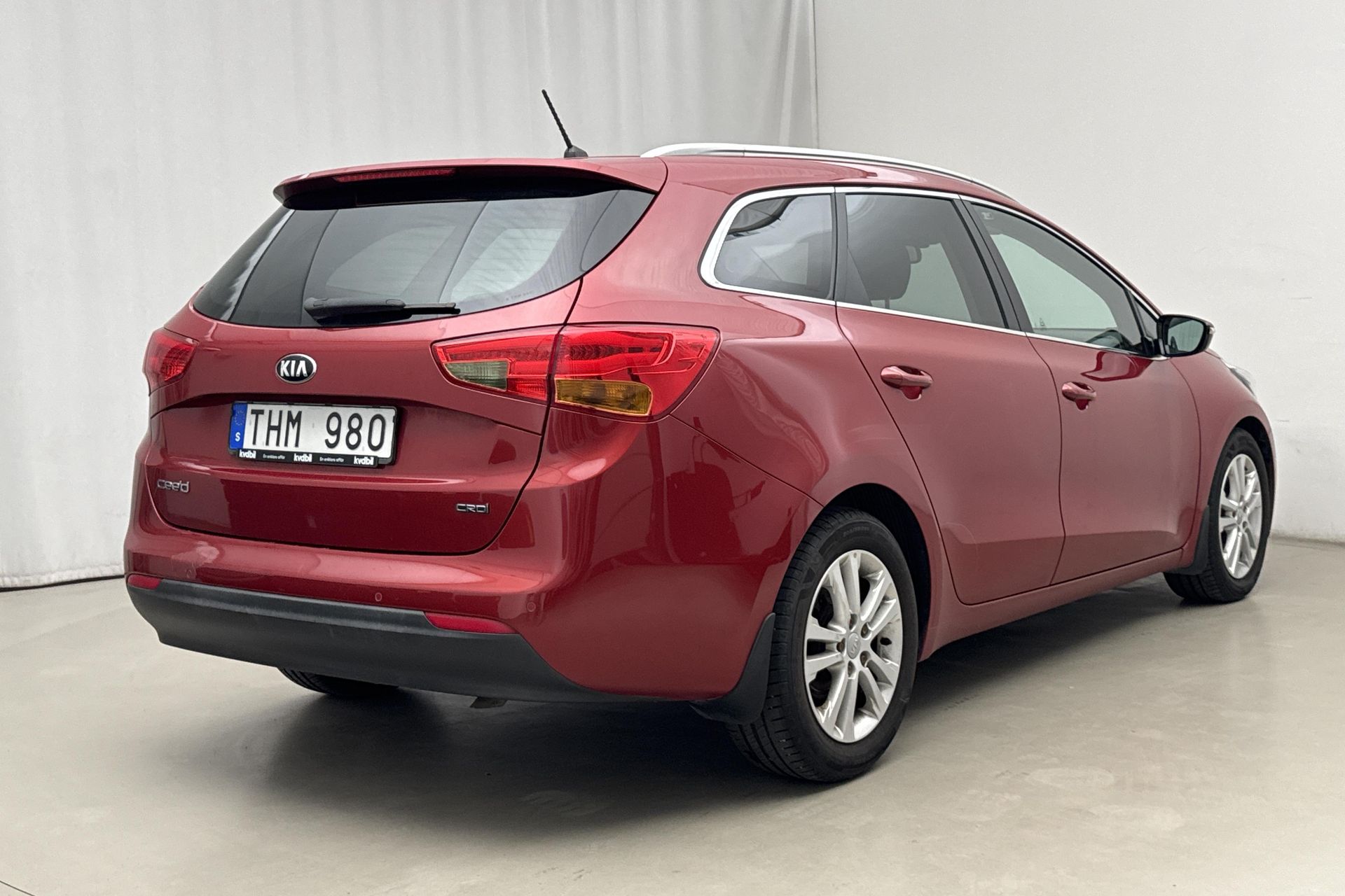 Kia Ceed 1.6 CRDi 2013, bild 3/10