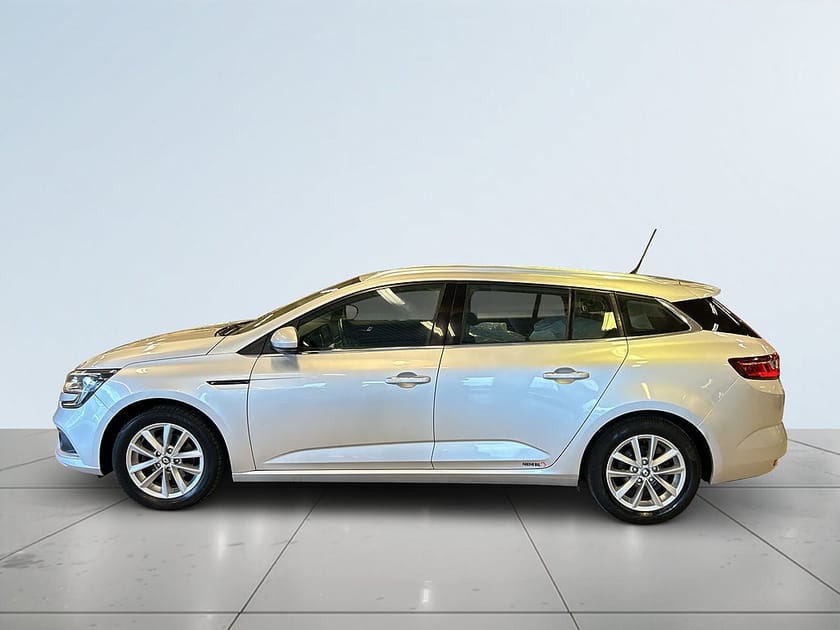 Bild 4 av Renault Mégane Sport Tourer 1.2 Sov-däck/Drag/Mok-värm/P-sens/Navi