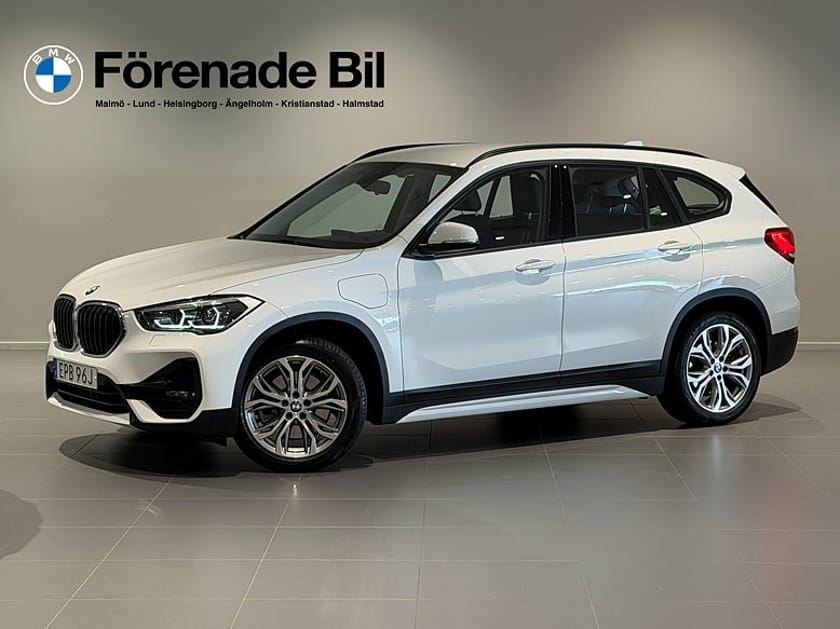 Bild 1 av BMW X1 xDrive25e SportLine Head-Up Drag LM Sportstolar