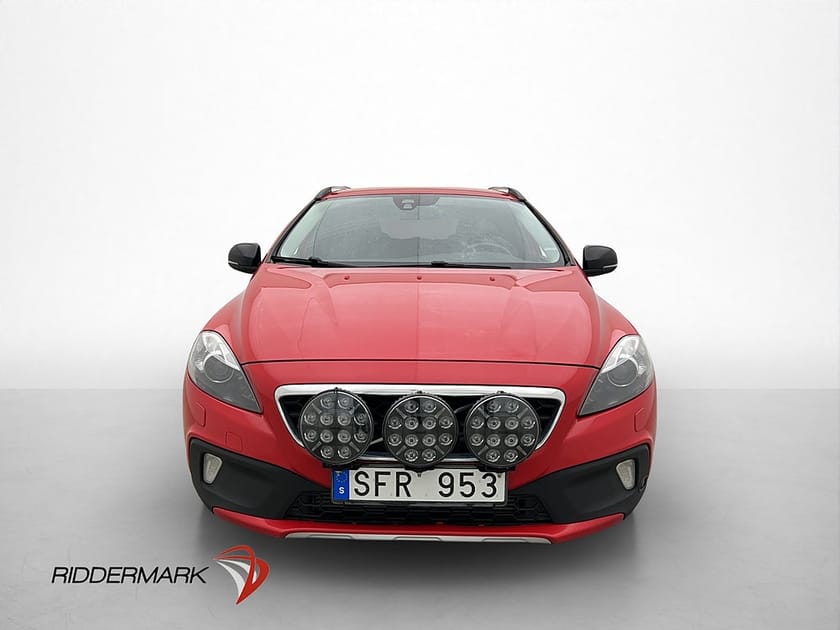 Bild 2 av Volvo V40 Cross Country T4 180hk AWD Momentum Värmare Drag