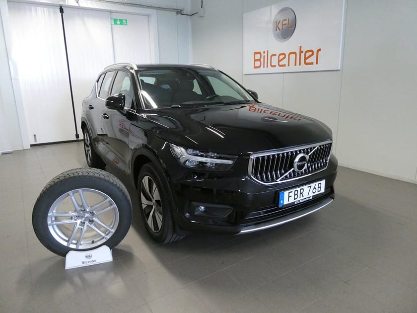 Bild 1 av Volvo XC40 Recharge T4 Drag-Värmare-Kamera-Rattvärme-SoV