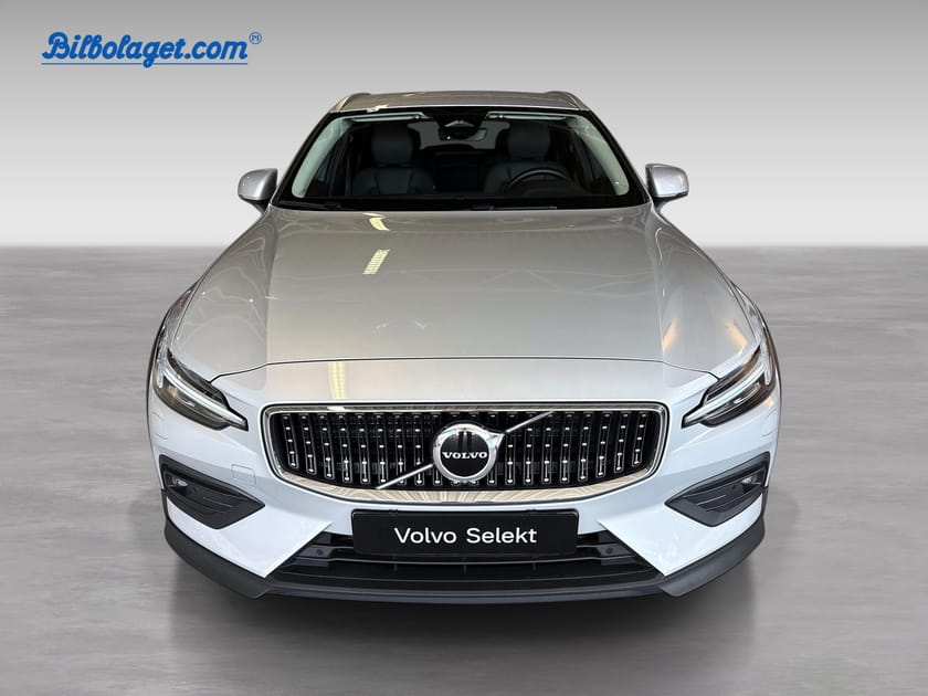 Bild 1 av Volvo V60 Cross Country B4 AWD Diesel Plus