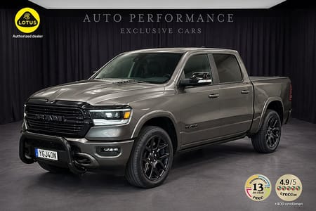 RAM 1500 Crew Cab Dodge Laramie Night Edition 5.7 V8  4x4 / Hemleveran