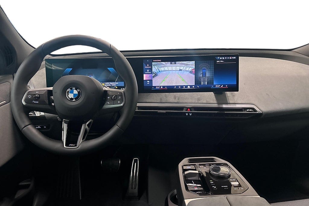 BMW iX xDrive60, 544hk, 2026