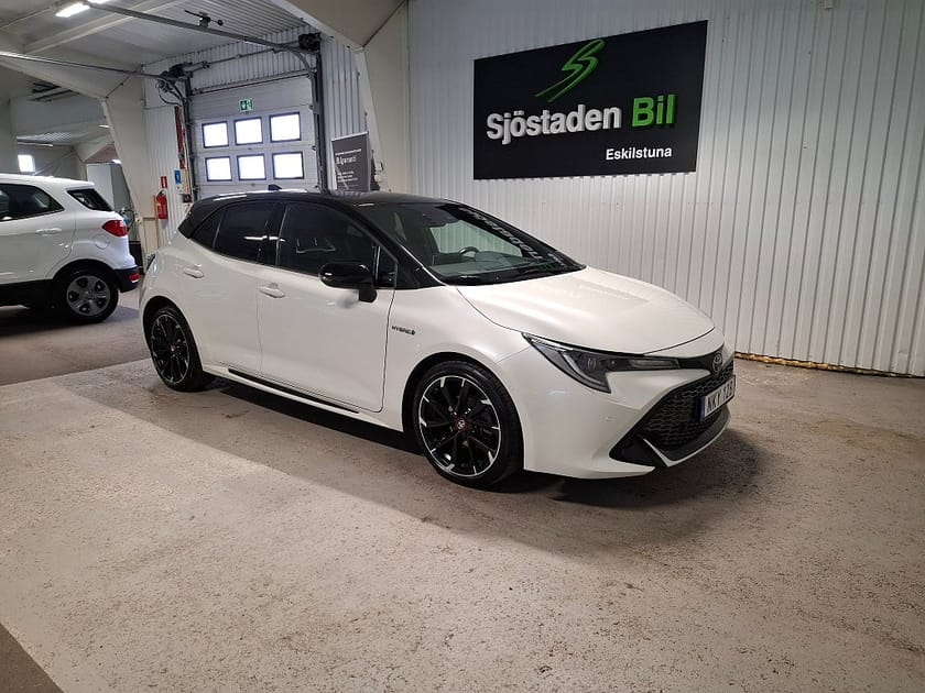 Bild 3 av Toyota Corolla Hybrid e-CVT GR SPORT Led HUD Dig Mät Adap Farth GPS