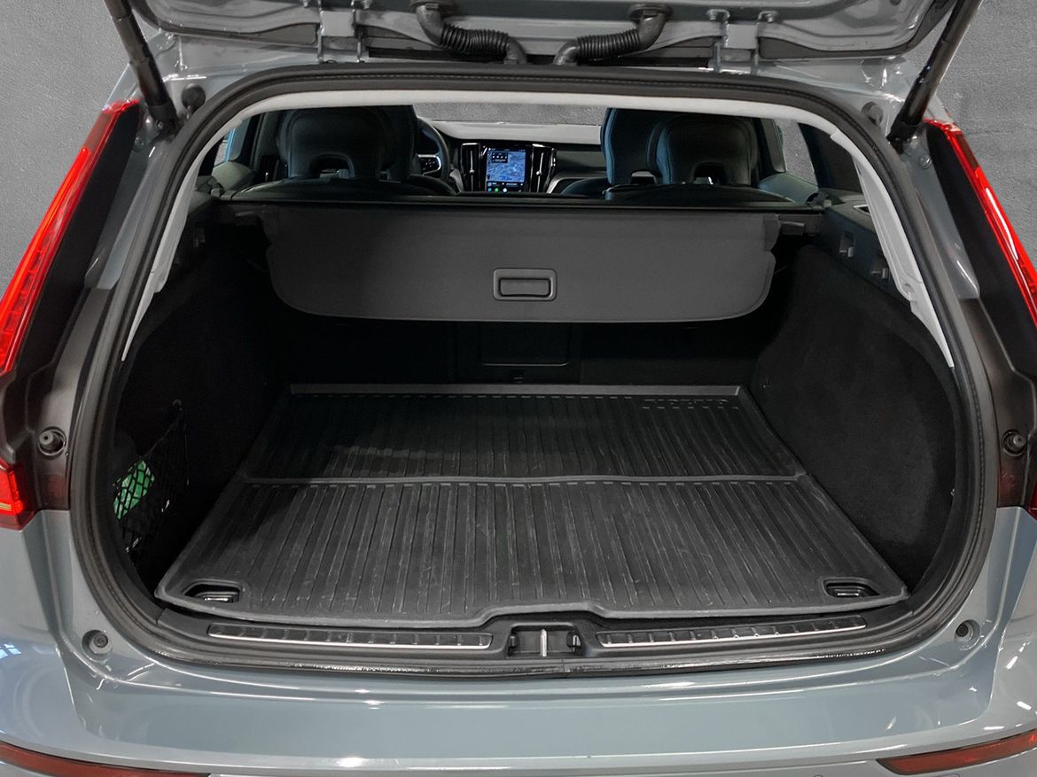 Volvo V60 2023 - miniatyr 7