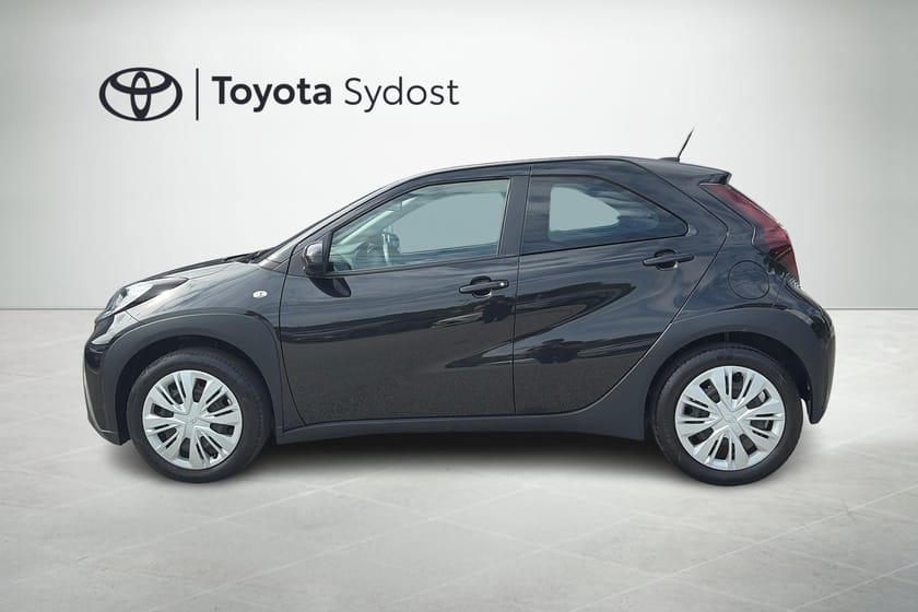 Bild 3 av Toyota Aygo X 1.0 Play Manuell, Apple Carplay, Sätesvärme, Backkamera
