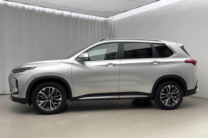 Bild 2 av Maxus Euniq 6 SUV (177hk) Exclusive Helläder Panorama