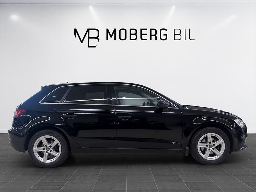 Bild 4 av Audi A3 Sportback 35 TFSI 150hk Proline PDC