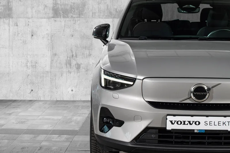 Volvo XC40 Recharge Twin motor bilde 5