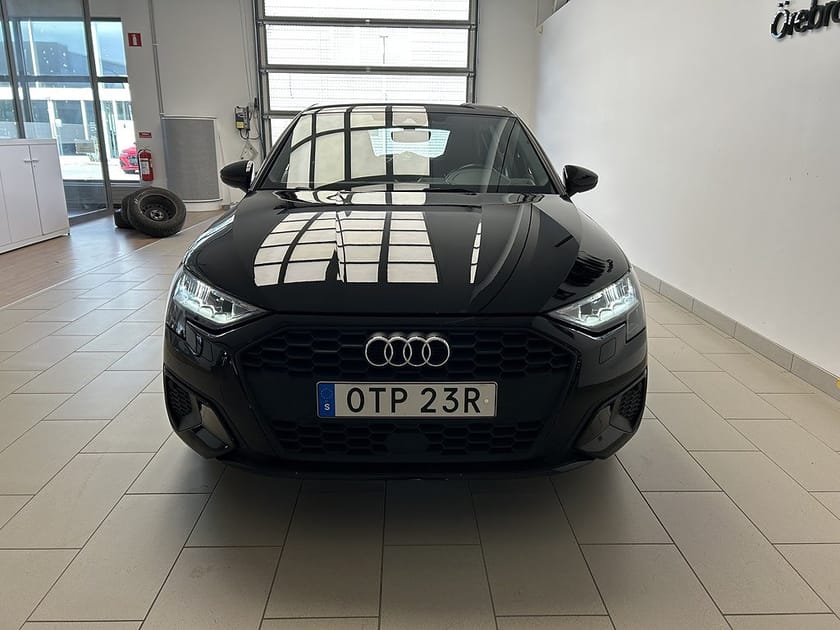 Bild 2 av Audi A3 Sportback 35 TFSI 150hk PROLINE
