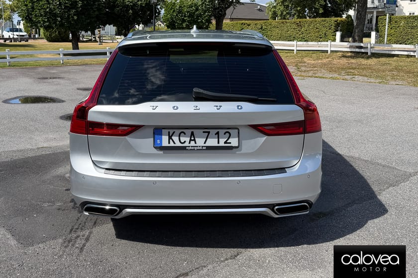 Bild 4 av Volvo V90 T4 R-Design 190hk Automat - Alcantara, Värmare