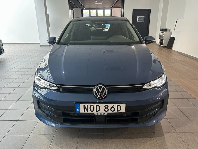 Bild 3 av Volkswagen Golf Life Edition, 1.5 TSI, 150hk, Manuell - Omgående lev!