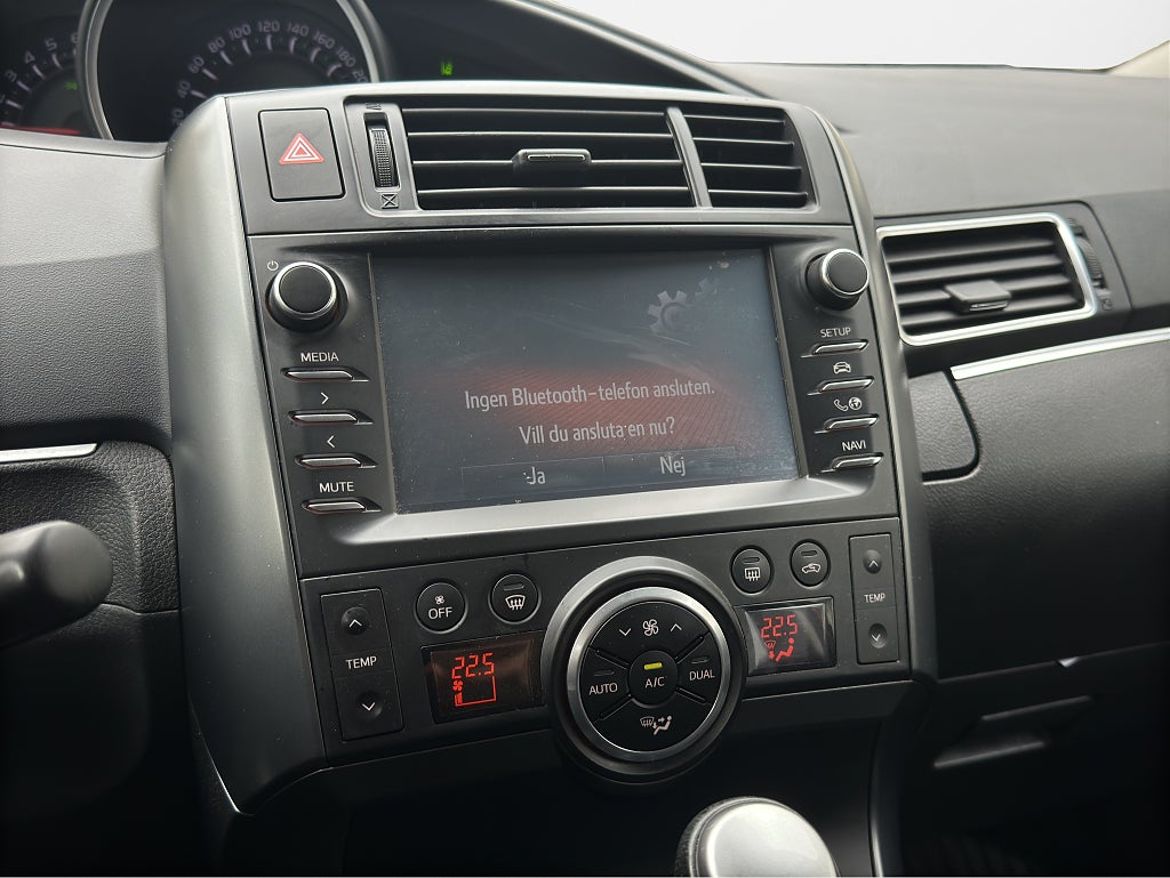 Toyota Verso, bild 15 av 21